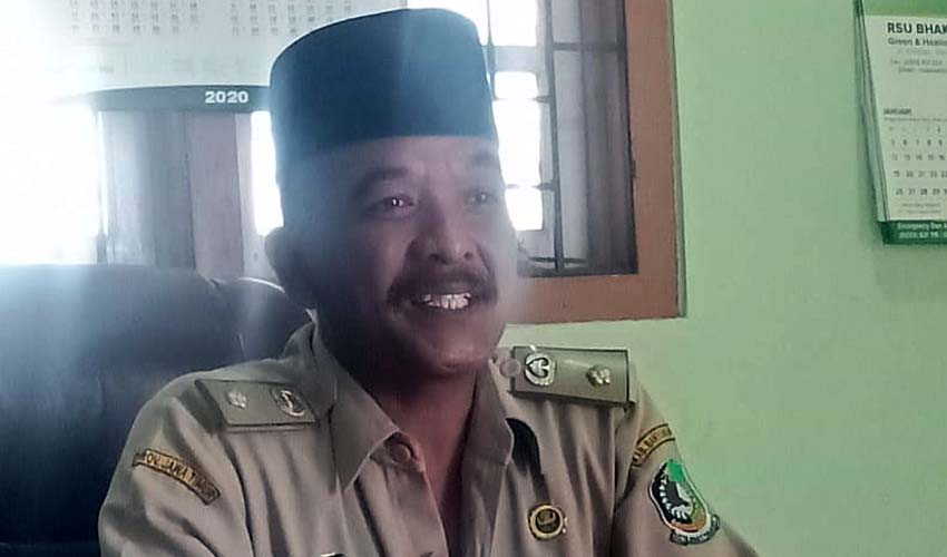 Kepala Desa Karangharjo, Kecamatan Glenmore, Miskawi. (git)