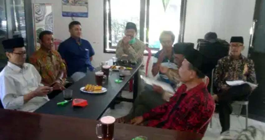 Desa Parijatah Wetan Banyuwangi Hentikan Sementara Salat Jumat