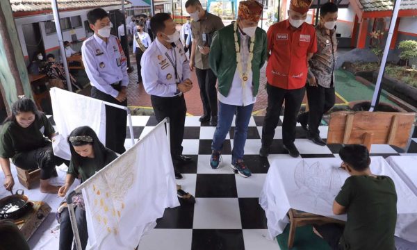 Safari Ramadan, Wamenkumham Tinjau Pelayanan dan Kegiatan Pembinaan Lapas Banyuwangi